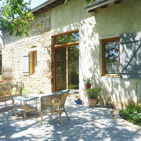 Gite Des Quatre Chemins La Vineuse Exterior photo